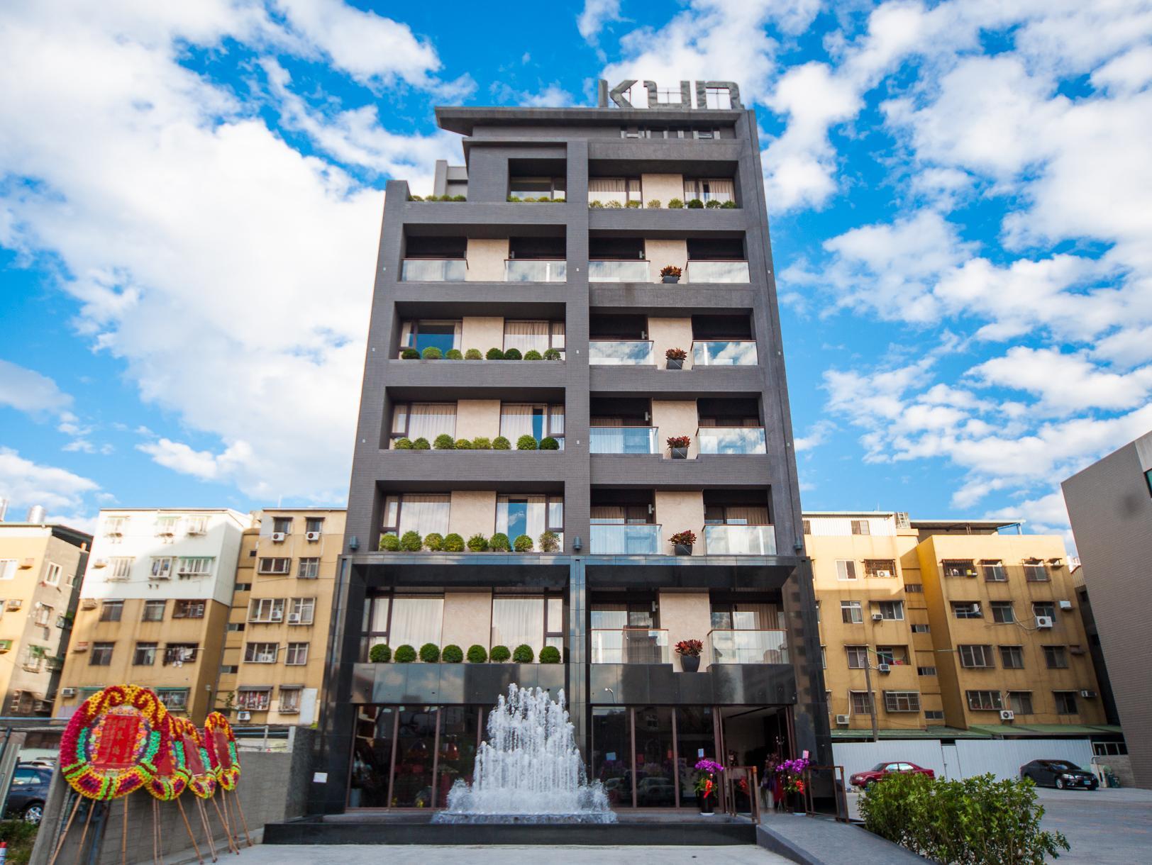 Kun Hotel Тайчжун Экстерьер фото