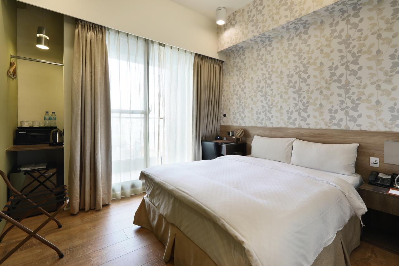 Kun Hotel Тайчжун Экстерьер фото