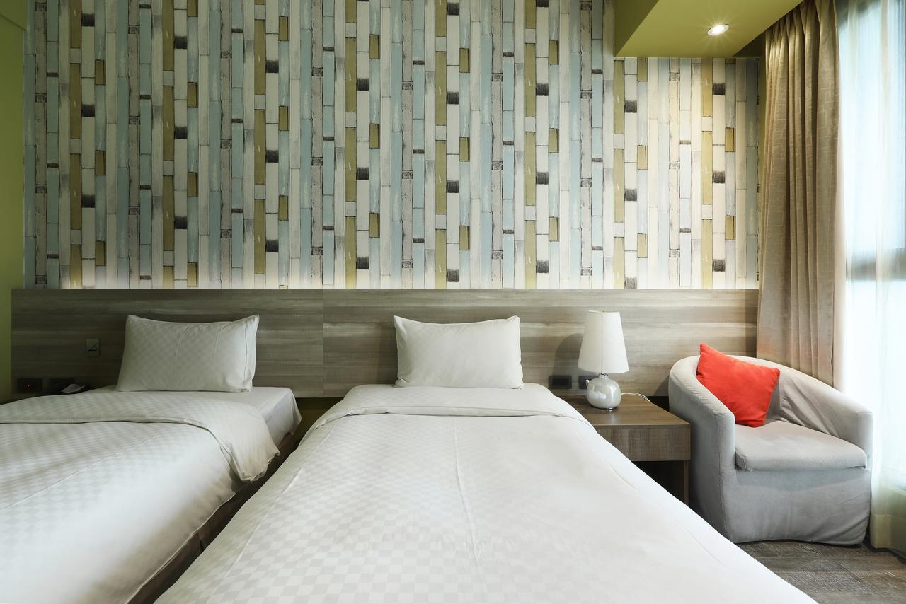 Kun Hotel Тайчжун Экстерьер фото
